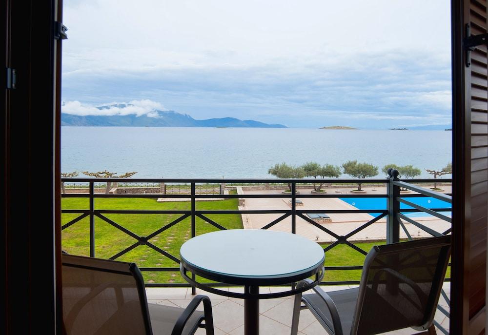 Europa Beach Hotel Galaxídhion 外观 照片