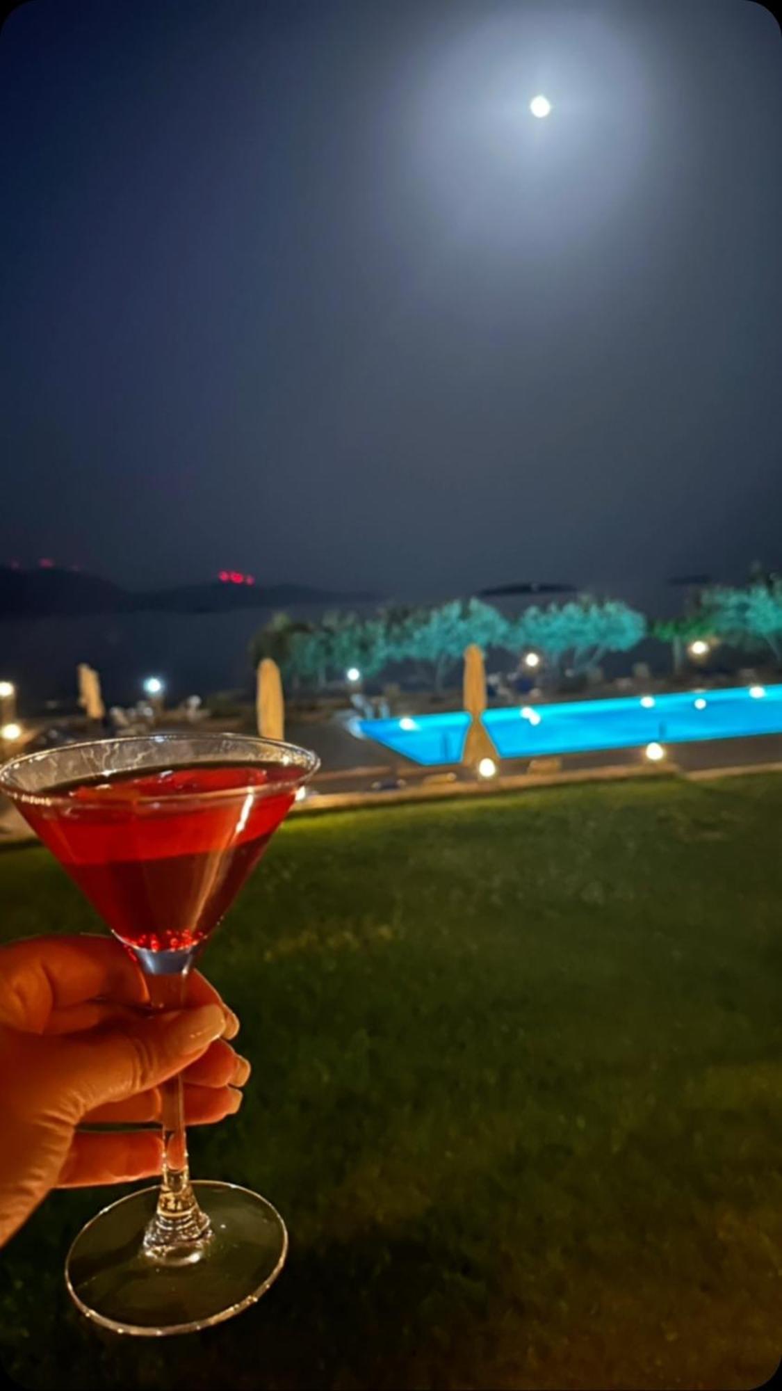 Europa Beach Hotel Galaxídhion 外观 照片